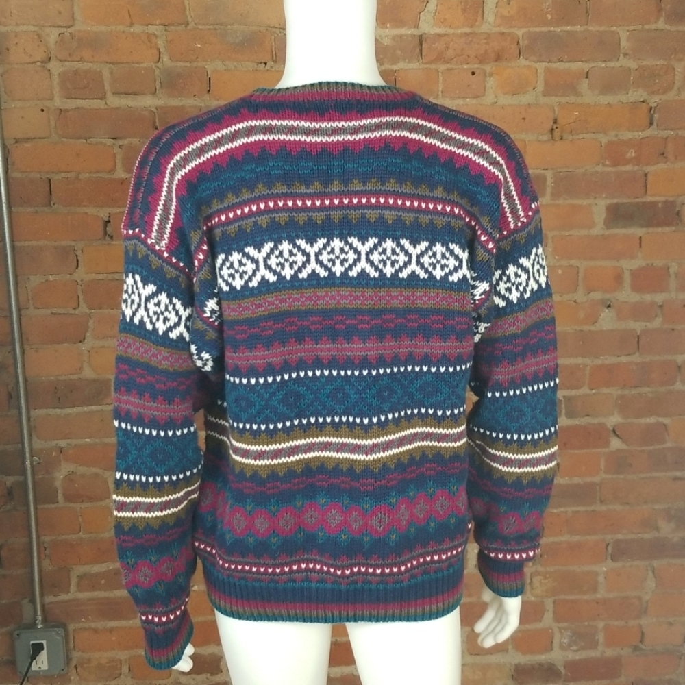 Vintage oversized sweater size Medium - Picture 6 of 8